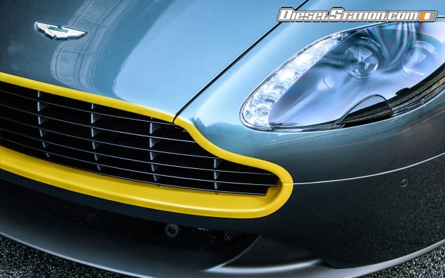 Aston Martin V8 Vantage N430 2015 Widescreen Picture #3 Aston Martin V8 Vantage N430 2015 Widescreen Picture #3